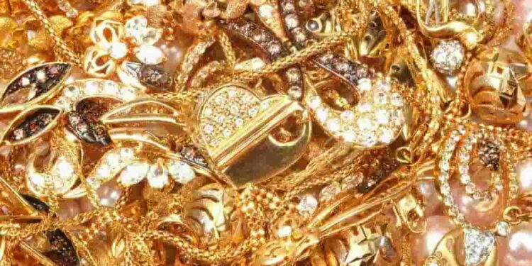 தங்கத்தின் விலையில் பாரிய வீழ்ச்சி