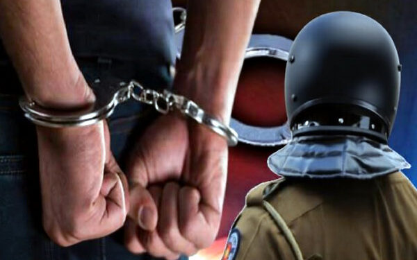 யாழில் அதிரடியாக கைது செய்யப்பட்ட இளைஞர்கள்