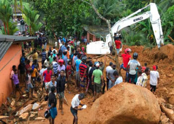 இலங்கையில் பெரும்துயரம் : ஒரே இடத்தில் புதையுண்ட 23 தமிழர்கள்