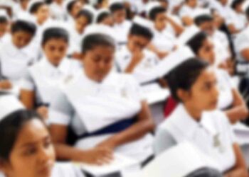 தாதியர் ஆசிரியர்களை உடனடியாக ஆட்சேர்ப்பு செய்ய அறிவுறுத்தல்